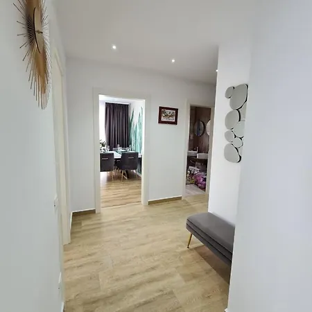 Luxury 2 Bedroom Brasov