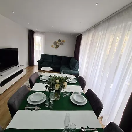 Apartment Luxury 2 Bedroom
