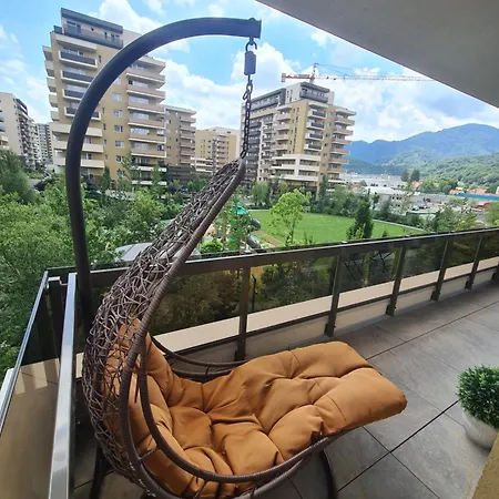Luxury 2 Bedroom Apartment
