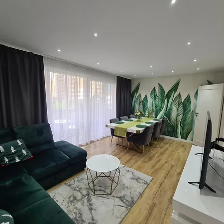 Luxury 2 Bedroom Apartment